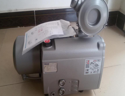 U4.400